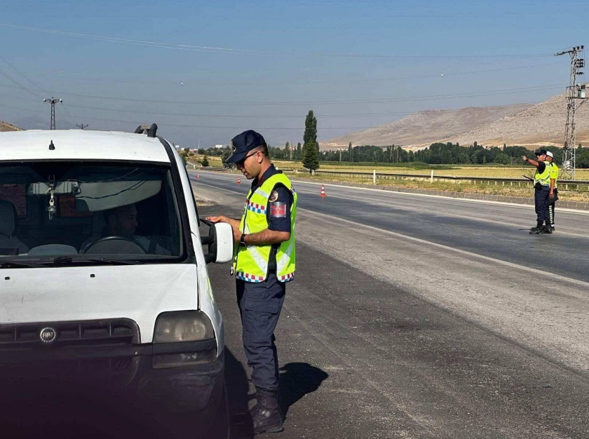 Kahramanmaraş İl Jandarma Komutanlığı, Trafik Jandarması Timleri tarafından 21 Temmuz