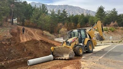 Onikişubat Belediyesi’nden 17 kırsal mahallede 26 farklı noktada yoğun hizmet mesaisi
Onikişubat Belediyesi,